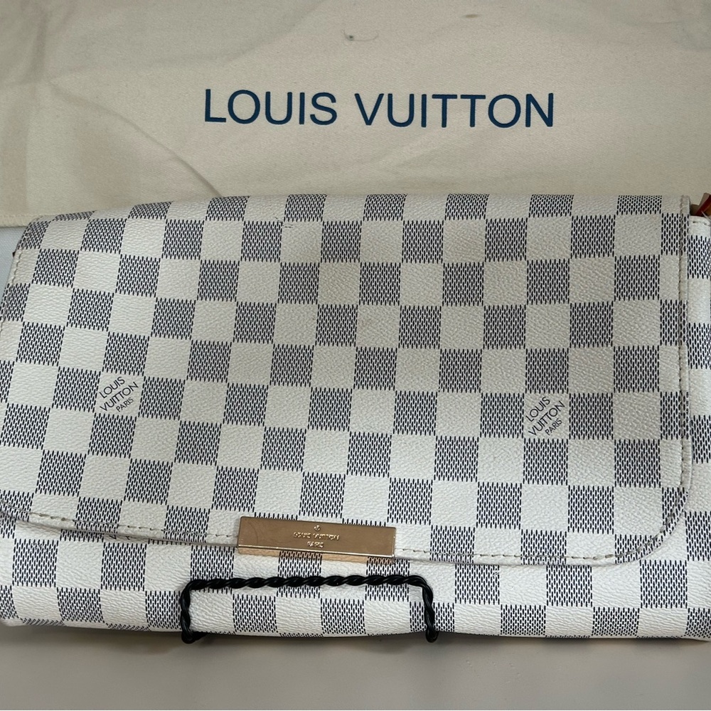 Louis Vuitton Damier Azur crossbody/clutch